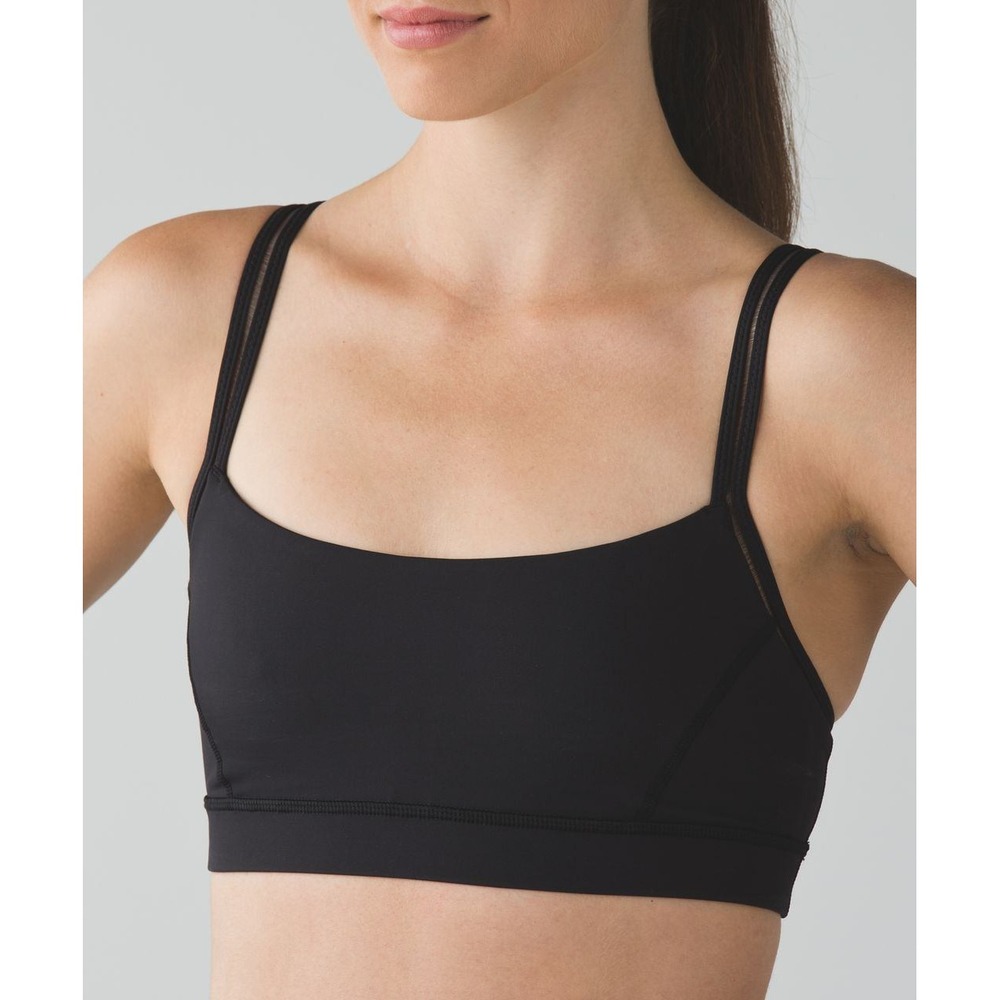 Lululemon Size 6 Straight Up Sports Bra Black Luxtreme Wicking Stretch Yoga Logo